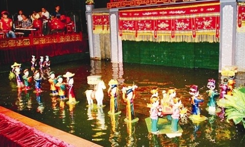 Les marionnettes sur eau du Vietnam - Production & ingénierie - Maison des  Cultures du Monde