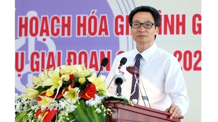 Le vice-PM Vu Duc Dam à la conférence des travaux démographiques et de la planification familiale, le 29 juin, à Hanoi. Photo: VGP.