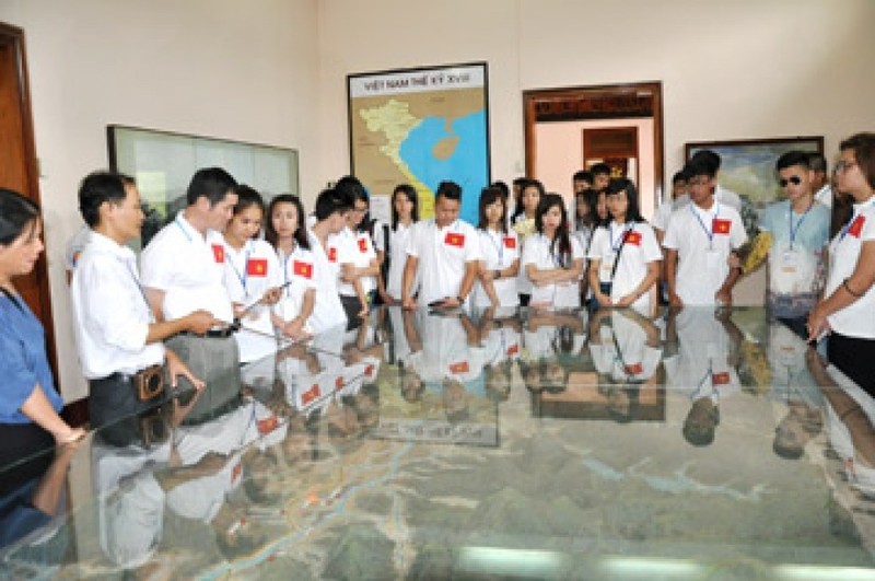 Les jeunes Viêt kiêu ont participé au camps d’été 2015. Photo: tgvn.com.vn.