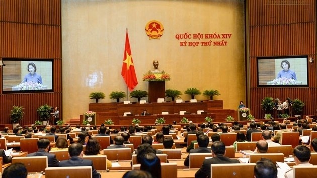 Vue d'ensemble de la 1ère session de l’AN vietnamienne (XIVe législature). Photo: NDEL.
