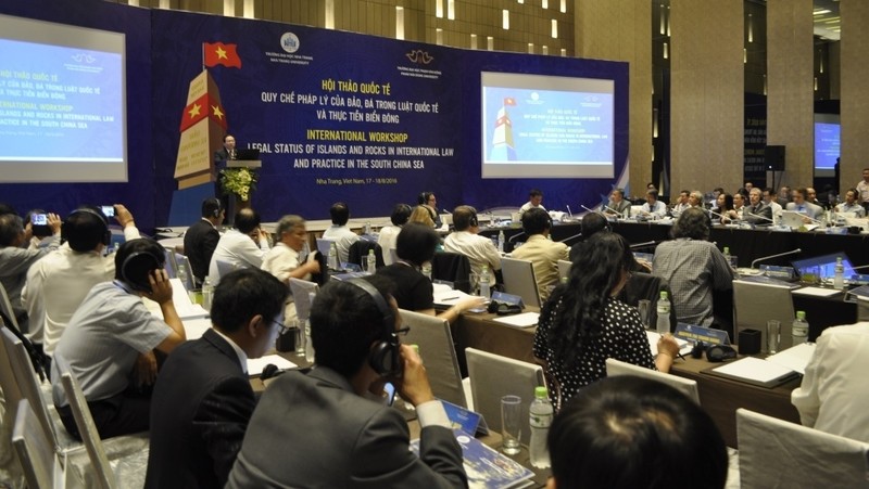 Vue générale du séminaire international sur la Mer Orientale à Khanh Hoa. Photo: baoquocte.