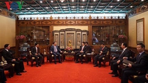 Le ministre vietnamien de la Sécurité publique, Tô Lâm, a un entretien, le 12 janvier, à Pékin, avec des responsables des organes chinois d'application de la loi. Photo: VOV.