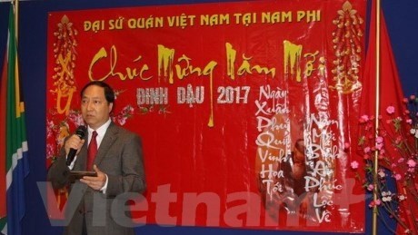 Ambassadeur du Vietnam en Afrique du Sud, Vu Van Dung. Photo: VNA.