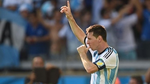 Lionel Messi après son but inscrit dans les arrêts de jeu contre l’Iran, qui qualifie l’Argentine pour les 8e de finale du Mondial, le 21 juin à Belo Horizonte. Photo: NDEL.
