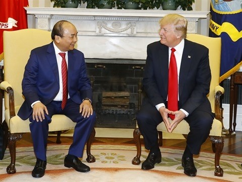 Le PM vietnamien, Nguyên Xuân Phuc (à gauche), et le Président américain, Donald Trump, mercredi après-midi 31 mai (heure locale), à Washington. Photo: VNA. 