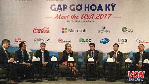 D’intervenants à la conférence «Rencontre des États-Unis 2017», le 7 juin, à Hô Chi Minh-Ville. Photo: voh.com.vn.