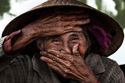 L'œuvre "Hidden Smile" du Français Réhahn Croquevielle.Photo: VNA