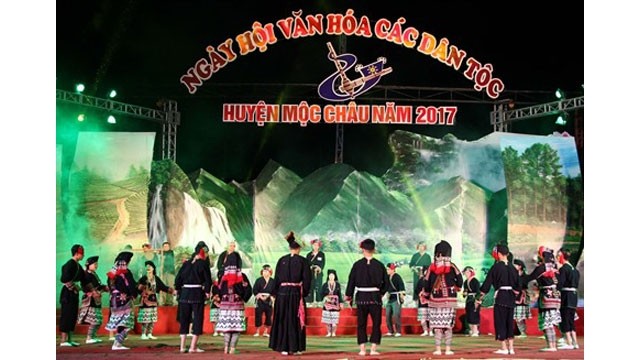 Fête culturelle des ethnies 2017 ouverte le 31 août à Môc Châu, dans la province septentrionale de Son La. Photo : CVN.