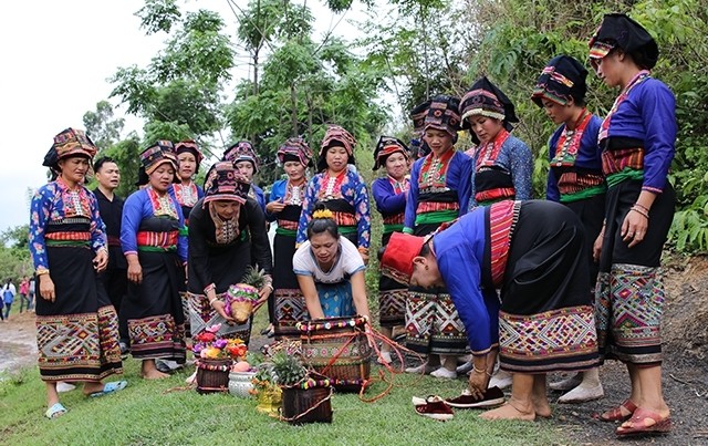 La fête de l’eau de l’ethnie lao au village Na Sang 1 (commune de Nua Ngam, district de Diên Biên, province éponyme). Photo : NDEL 