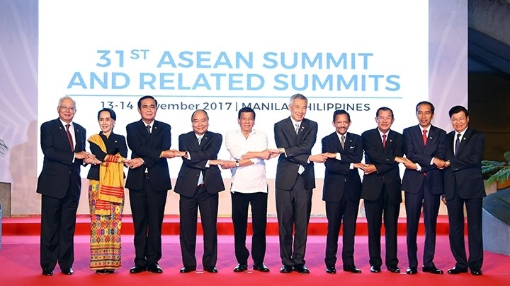 Les dirigeants aséaniens au 31e Sommet de l'ASEAN. Photo: VNA.