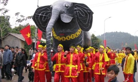 La fête de Thanh Giong (Saint Giong), un patrimoine culturel immatériel de l'Humanité 