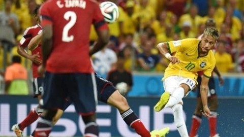 Le Brésilien Neymar, lors du quart de finale du Mondial contre la Colombie, le 4 juillet à Fortaleza. Photo: CVN.