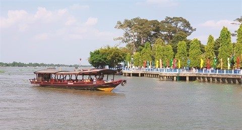Vinh Long est réputée pour ses tours fluviaux. Photo : Saigontourist.