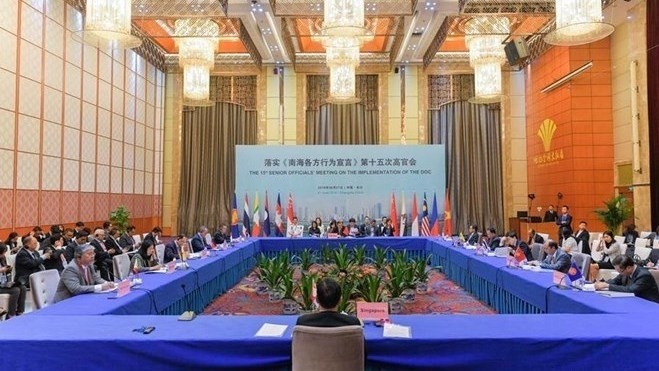 Vue de la 15e réunion de hauts officiels de l’ASEAN et de la Chine sur l’application de la DOC, le 27 juin dans la province chinoise du Hunan (Centre). Photo : Xinhua.