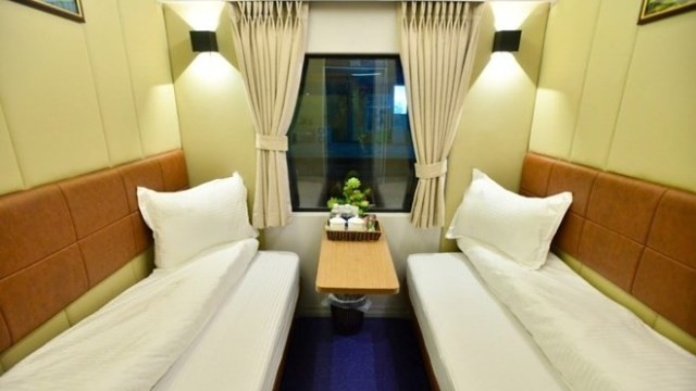 Dans une cabine de luxe à 2 lits sur un train de haute qualité entre Hanoi-HCM-Ville. Photo : VNA.
