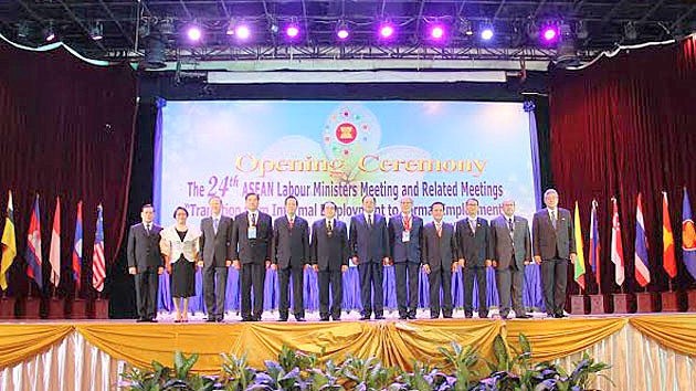Le 24ème Réunion ministérielle du Travail de l'ASEAN, en mai 2016 au Laos. Photo : NDEL. 