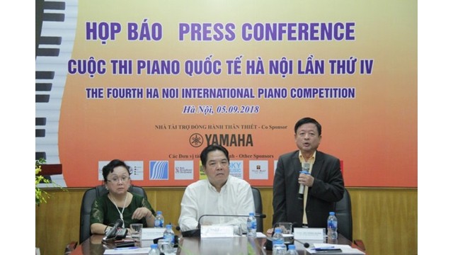 Le point presse présentant le Concours international de piano de Hanoi. Photo : http://hanoimoi.com.vn/