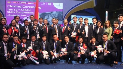 La délégation vietnamienne au 12ème Concours de qualification  professionnelle de l’ASEAN. Photo: NDEL