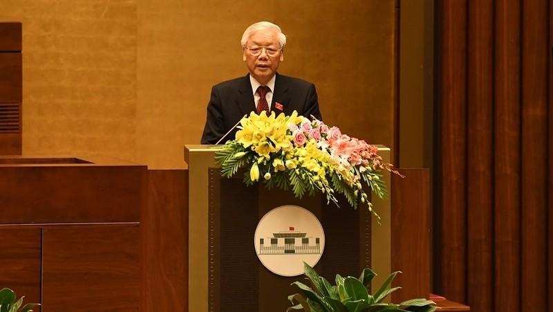 Le Secrétaire général Nguyên Phu Trong prononce un discours après avoir été élu Président.