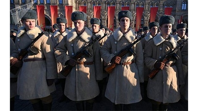 La cérémonie de commémorations du 101e anniversaire de la Révolution d’octobre en Russie . Photo: sputnik