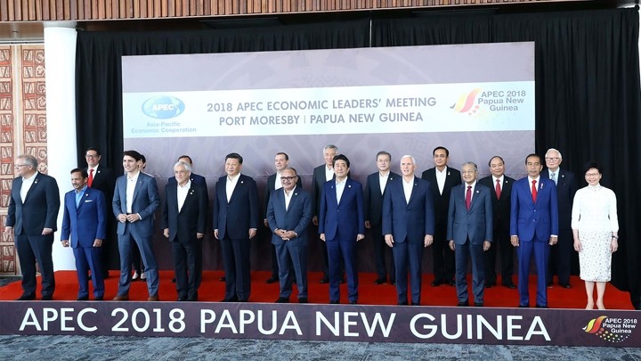 Les vingt et un dirigeants de l’Asie-Pacifique présents au Sommet de l’APEC à Port Moresby, en Papouasie-Nouvelle Guinée, le 18 novembre 2018. Photo : VGP
