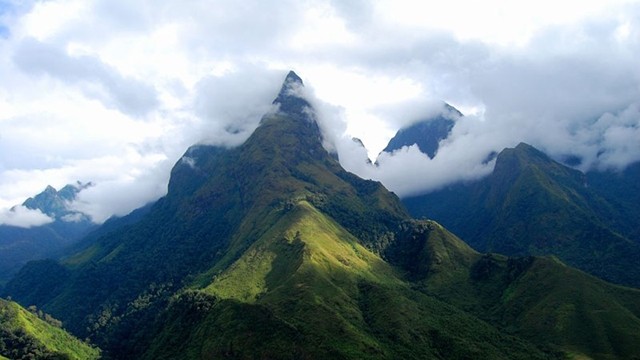 La beauté de la chaîne de montagnes Hoàng Liên Son. Photo : infonet.vn