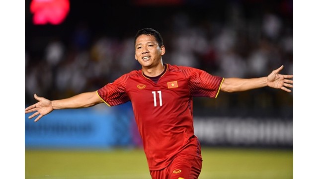 Le onze du Vietnam a bien joué, a mené un bon début du match et a ouvert le score 1-0 devant Philippines à la 12e minute du match. Ce but a été marqué par l’attaquant Nguyên Anh Duc. Photo: Zing