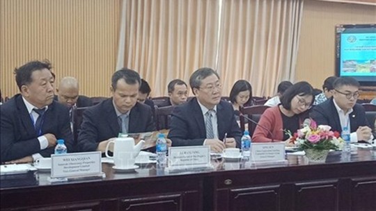 Des participants à la conférence sur l’exportation des produits agricoles Vietnam - Chine. Photo : VNA