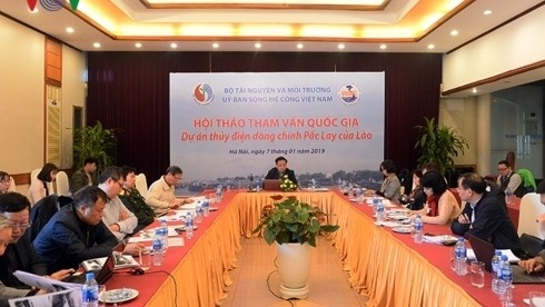 Consultation nationale à propos du projet hydroélectrique de Pak Lay du Laos, le 7 janvier à Hanoi. Photo : VOV.