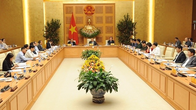 Lors de la conférence sur la réforme administrative du gouvernement, le 21 février à Hanoi. Photo : Trân Hai/NDEL.