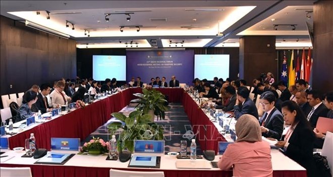 Vue générale de la 11e réunion du Groupe de travail de mi-mandat de l'ARF chargé de la sécurité maritime, les 14 et 15 mars à Dà Nang. Photo: VNA.