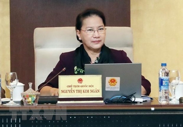 La Présidente de l'AN Nguyên Thi Kim Ngân lors de la séance de clôture de la 33e session du Comité permanent de l'Assemblée nationale. Photo : VNA.  