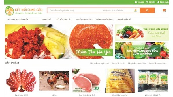 Les agriculteurs de Thanh Hoa ont désormais un système de vente en ligne pour présenter et écouler leurs produits. Photo : VNA.