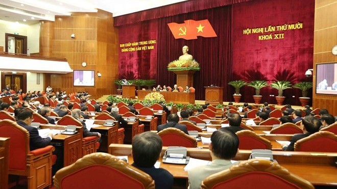 Le 10e Plénum du Comité central du Parti communiste du Vietnam du 12e mandat s’est achevé le 18 mai à Hanoi sur un bon bilan. Photo : VNA.