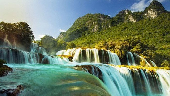 La cascade Ban Giôc, une des quatre plus belles cascades frontalières du monde. Photo : ANTD.
