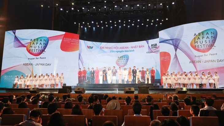 Le Festival de musique ASEAN-Japon 2019 est retransmis en direct sur la chaîne VTV1. Photo : VOV.