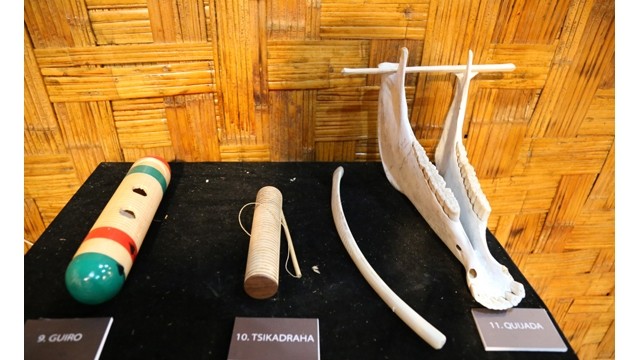 Des instruments de musique en pierre des M’Nông, Photo : https://vtc.vn