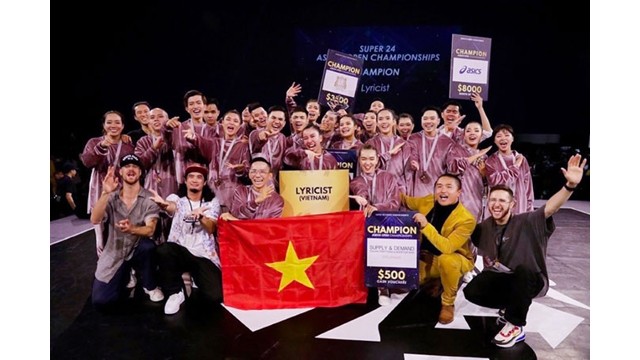 Le groupe de danse Lyricis. Photo : http://hanoimoi.com.vn