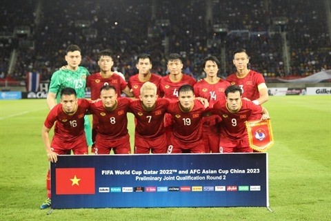 L’équipe nationale de football masculin du Vietnam au match contre la Thaïlande, le 5 septembre. Photo : VNA.