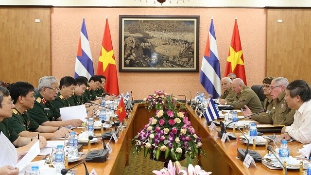 Vue générale du 3e Dialogue Vietnam-Cuba sur la politique de défense, le 17 septembre à Hanoi. Photo : VNA.
