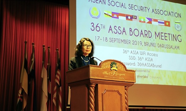  Nguyen Thi Minh, présidente de l’ASSA pour la période 2018 – 2019, prend la parole. Photo: Baobaohiemxahoi.
