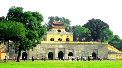 La cité impériale de Thang Long fut édifiée au XIe siècle par la dynastie des Ly (1009-1225).