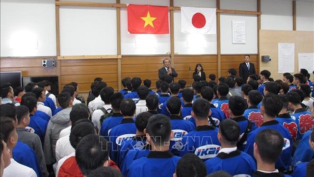 Takeshi Ikai, président et directeur général du groupe Ikai prend la parole. Photo : VNA.