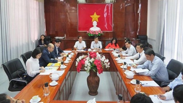 Séance de travail entre des représentants de JETRO à Hô Chi Minh-Ville et les dirigeants de Cân Tho. Photo : VNA.