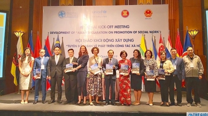 Les délégués participant à la conférence, le 28 octobre à Hanoi. Photo : BQT.