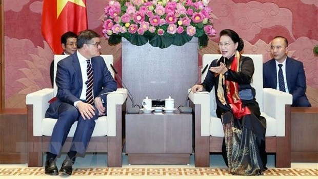 La Présidente de l’Assemblée nationale, Nguyên Thi Kim Ngân, et le président du Parlement du Land de Hesse, Boris Rhein. Photo : VNA.