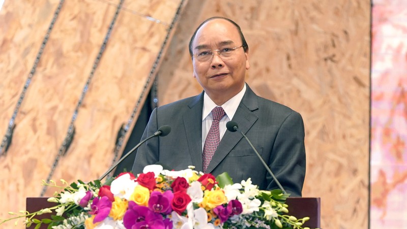 Le PM Nguyên Xuân Phuc prend sa parole lors du forum. Photo: VGP.