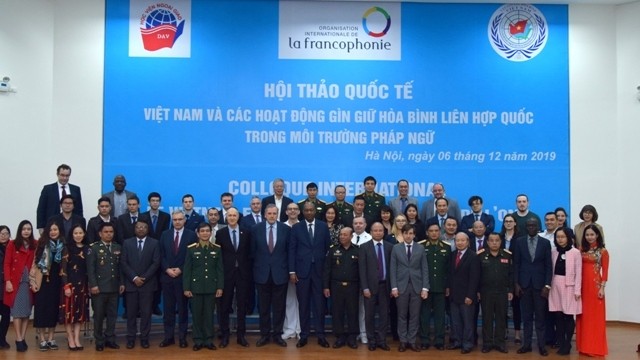 Renforcement le rôle du Vietnam et de la Francophonie dans les opérations de paix de l'ONU