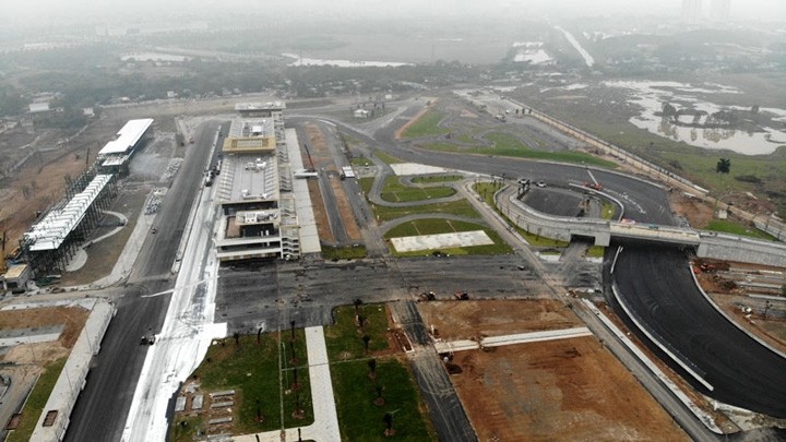 Les infrastructures au service du Grand Prix F1 du Vietnam sont en phase finale de construction. Photo : KTDT.