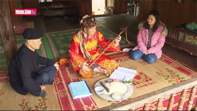 Les airs du chant « then » retentissent dans la province de Bac Kan